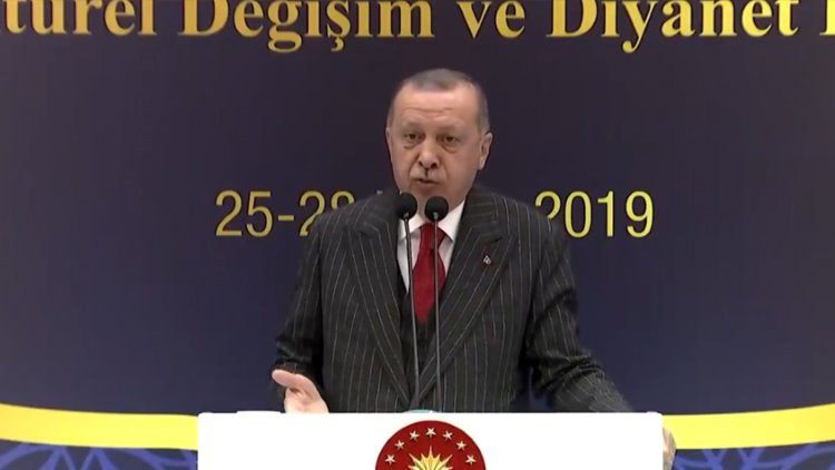 Erdoğan: Nefsimize ağır gelse de hayatımızın merkezine dinimizin hükümlerini yerleştireceğiz