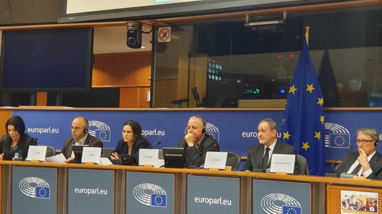 Avrupa Parlamentosu'nda Rojava konferansı: PKK listeden çıkarılmalı