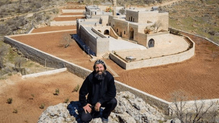 Nusaybin’de 'Mor Yakup Kilisesi' rahibi gözaltına alındı
