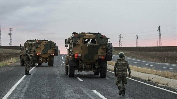 Rojava'da TSK'ye ait askeri araç devrildi