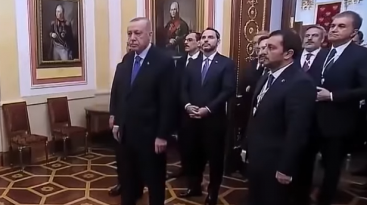 Putin, Erdoğan'ı kasten mi bekletti... 