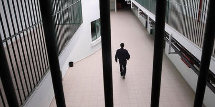 Türkiye’de 4 ayrı cezaevinde 120 tutukluda coronavirüs çıktı