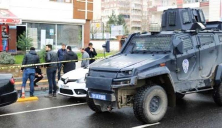 Diyarbakır'da silahlı çatışma: 1 ölü