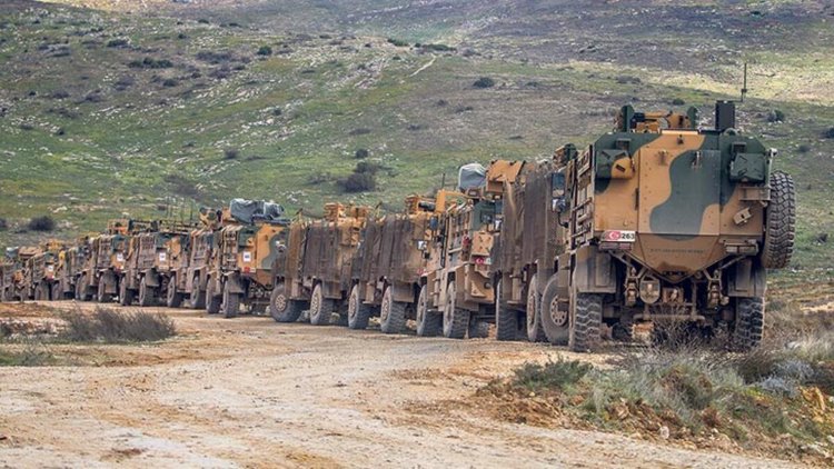SOHR, Türkiye'ye ait 25 araçlık bir konvoy İdlib'e geçiş yaptı