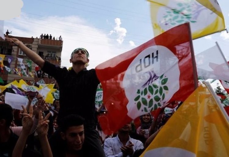 HDP projesiyle güç kazanan kim; Kürt özgürlük hareketi mi, Türkiye sol siyaseti mi?