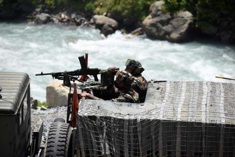 Hindistan, Çin sınırına füze savunma sistemi konuşlandırdı