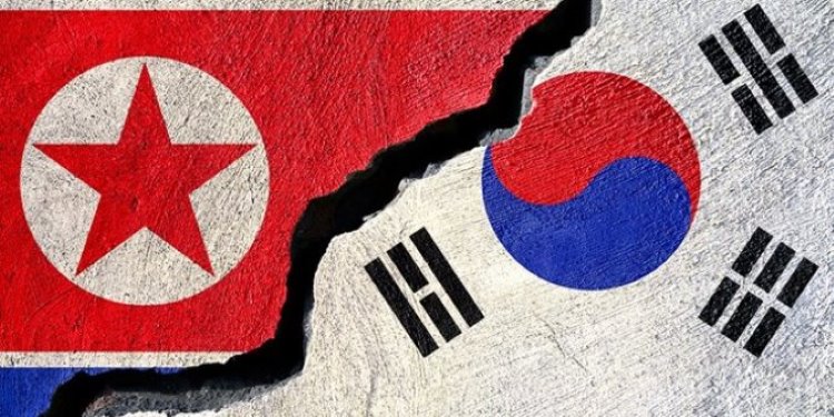 Kuzey Kore, Güney Kore'yi 'düşman' ilan etti
