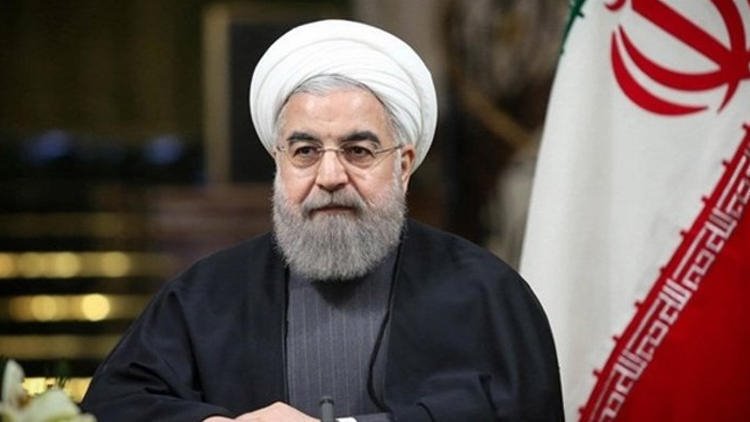 Ruhani: İran en zorlu yılını yaşıyor