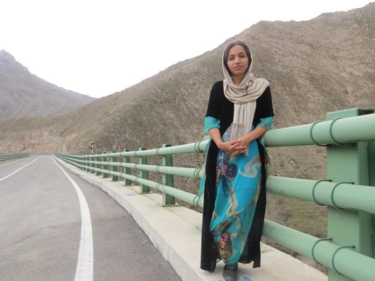 Kürt öğretmenin tutuklanması, İran yasasında karşılığı yok