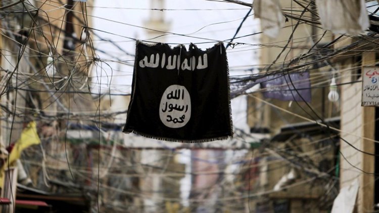 IŞİD yeniden bayrak açtı!