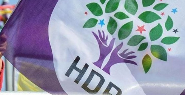 HDP'li il ve ilçe eşbaşkanları gözaltına alındı
