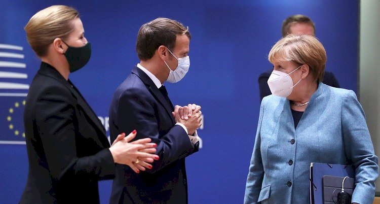 AB zirvesinde Macron ve Merkel’den Türkiye açıklaması