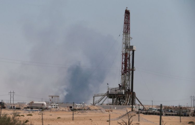 Suudi Arabistan: Cidde'deki petrol deposu yangınının sebebi roketli terör saldırısı