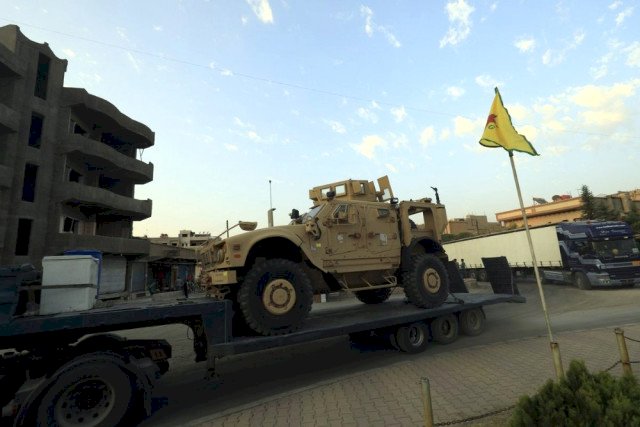 Koalisyon'dan Rojava'ya 35 araçlık askeri yardım