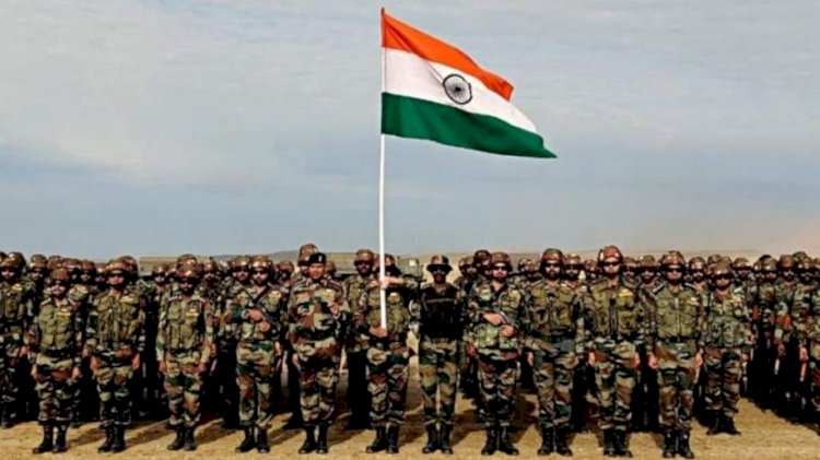 Hindistan'da orduya 'savaş pozisyonu alın' talimatı verildi