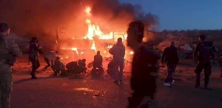 Deyr ez-Zor’da yolcu otobüsüne saldırı: Çok sayıda ölü ve yaralı var