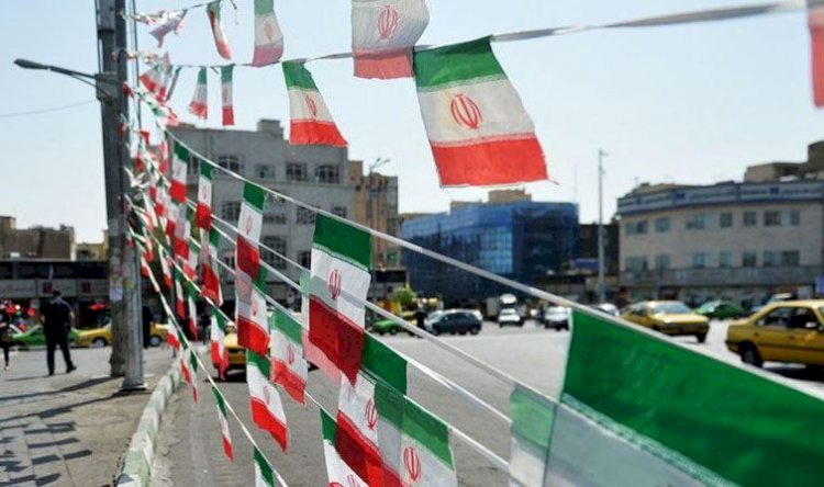 İran: Yaptırımlar kaldırılmazsa ihraç edeceğiz
