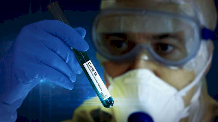 'Mutasyonlu Virüs Aşıların Etki Oranını Düşürüyor'