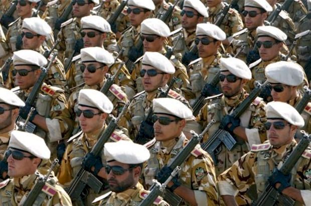 İran'da 3 istihbarat askeri öldürüldü