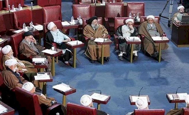 İran Uzmanlar Meclisi: ABD'yle müzakere yapılmayacak