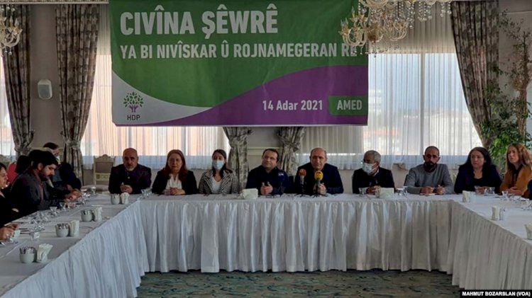 HDP’den ‘Kürtçe’ açılımı: Resmi dil için komisyon kuruldu