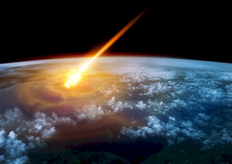 NASA duyurdu: Dev asteroit Dünya'ya hızla yaklaşıyor