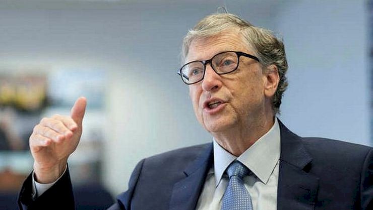 Bill Gates pandeminin biteceği tarihi açıkladı