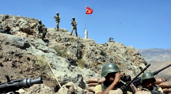 Iraklı vekilden Türkiye'nin 'askeri üs' açıklamasına tepki