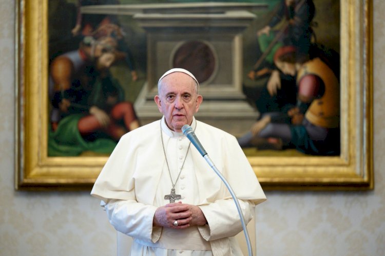 Papa Francis: Kudüs'te yaşanan gelişmeleri endişeyle takip ediyorum