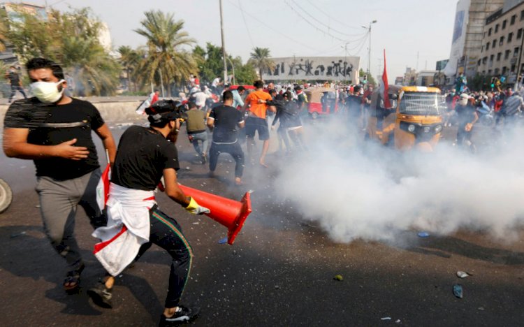 Bağdat’ta göstericilere gerçek mermi sıkıldı: 1 ölü, 4 yaralı
