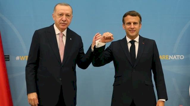 Macron ile Erdoğan bir araya geldi