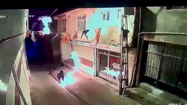 AK Parti Hani İlçe Başkanlığı’na molotoflu saldırı