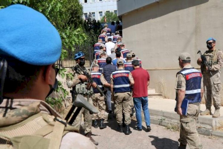 Diyarbakır'da operasyon: 65 kişi tutuklandı