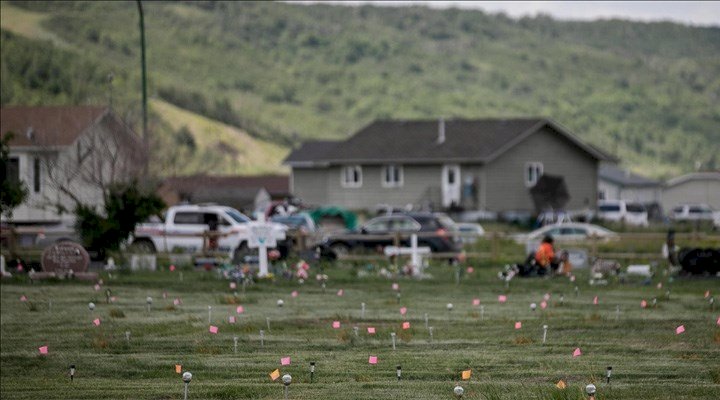 Kanada'da 160’dan fazla isimsiz çocuk mezarı daha bulundu