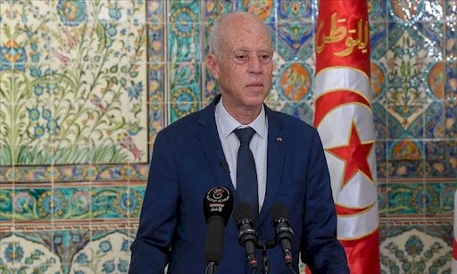 Tunus'ta Cumhurbaşkanı Meclis'i feshetti