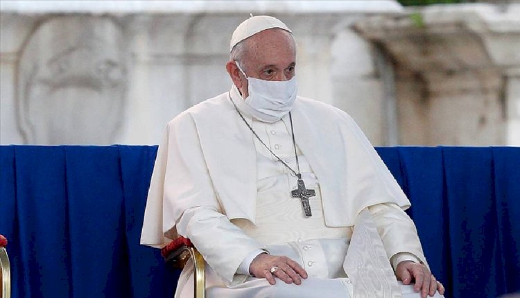 Papa'ya gönderilen mektuptan 3 mermi çıktı
