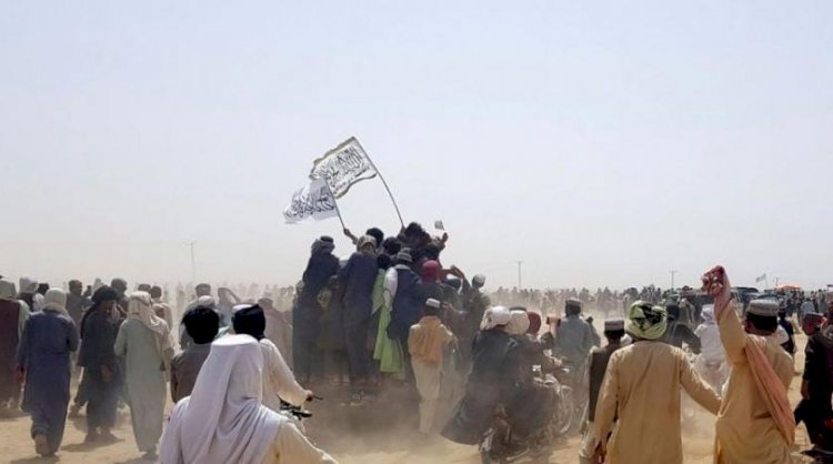 Afganistan İçişleri Bakanlığı: Taliban Kabil'e girmeye başladı