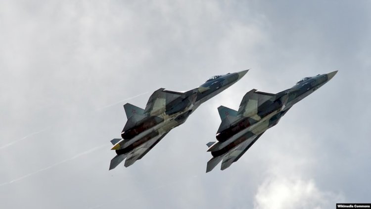 Rus savaş uçakları HTŞ üslerini bombaladı