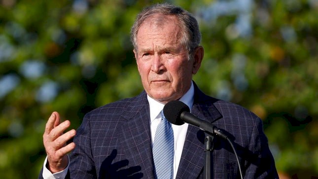 Bush: ABD bir tehlikeyle karşı karşıya