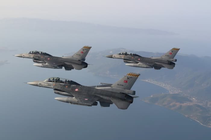 Türkiye, 40 adet F-16 almak için ABD’ye başvurdu