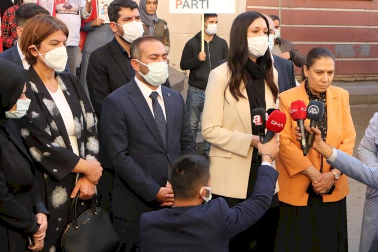 AK Parti’den İmamoğlu’nun Diyarbakır gezisine sert tepki