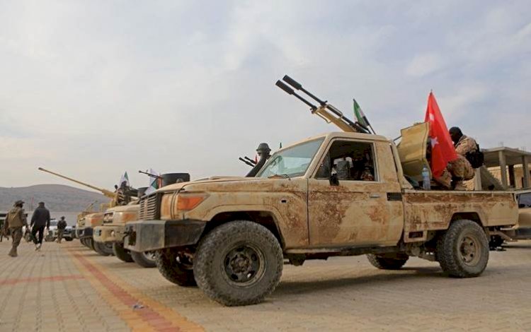 AFP: Türkiye destekli gruplar Kobani'ye saldırmaya hazırlanıyor