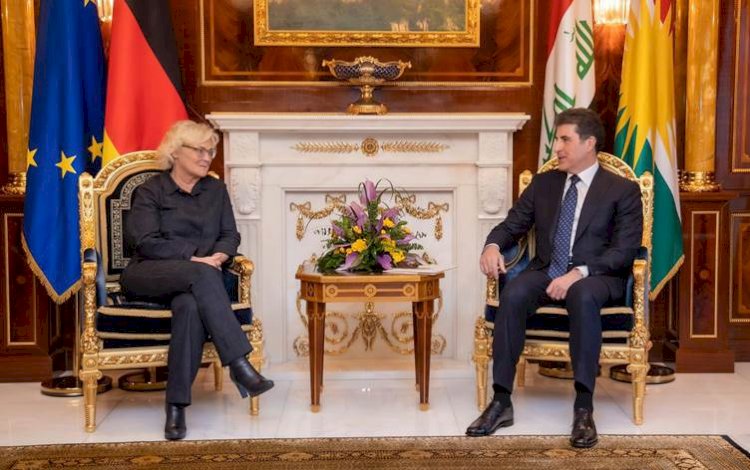 Neçirvan Barzani, Almanya Savunma Bakanı Lambrecht ile görüştü