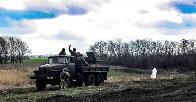 Donbas’ta patlama: 2 Ukrayna askeri öldü