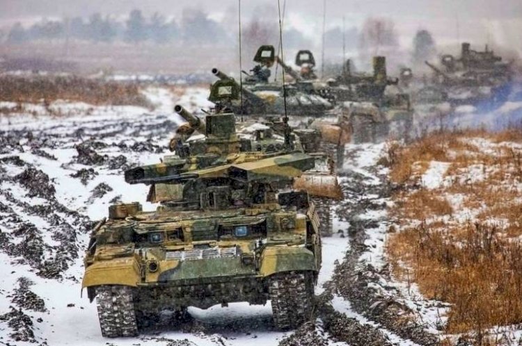 Rusya'dan Ukrayna sınırı yakınlarında 10 bin askerle tatbikat