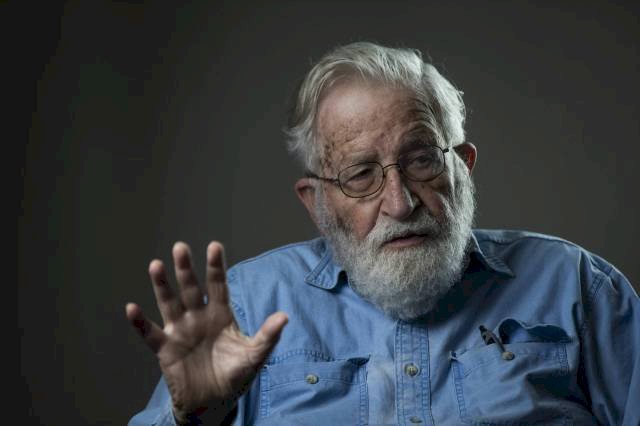 Noam Chomsky: 'Kürtler Özerkliğe Sahip Olmalılar’