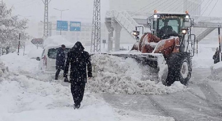 Bingöl, Bitlis, Mardin ve Maraş’ta eğitime kar engeli