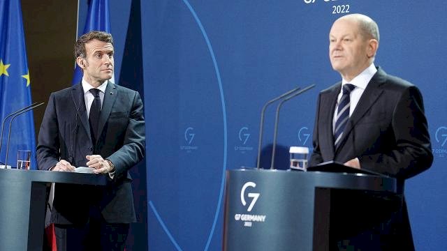 Scholz ve Macron’dan Rusya’ya uyarı: Saldırganlığın bedeli ağır olur