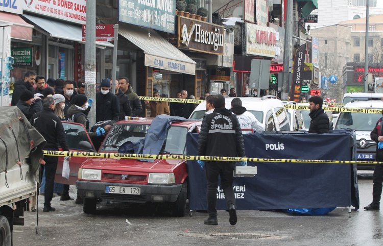 Van’da silahlı kavga: Biri kadın 2 ölü!