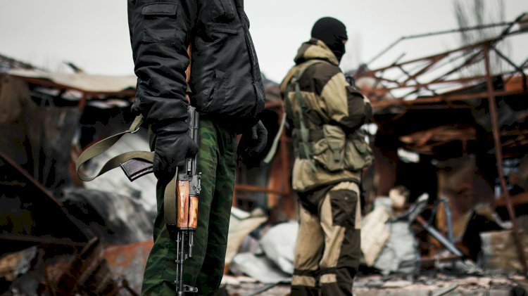 Donbas'ta savaş sesleri: Tam seferberlik ilan edildi
